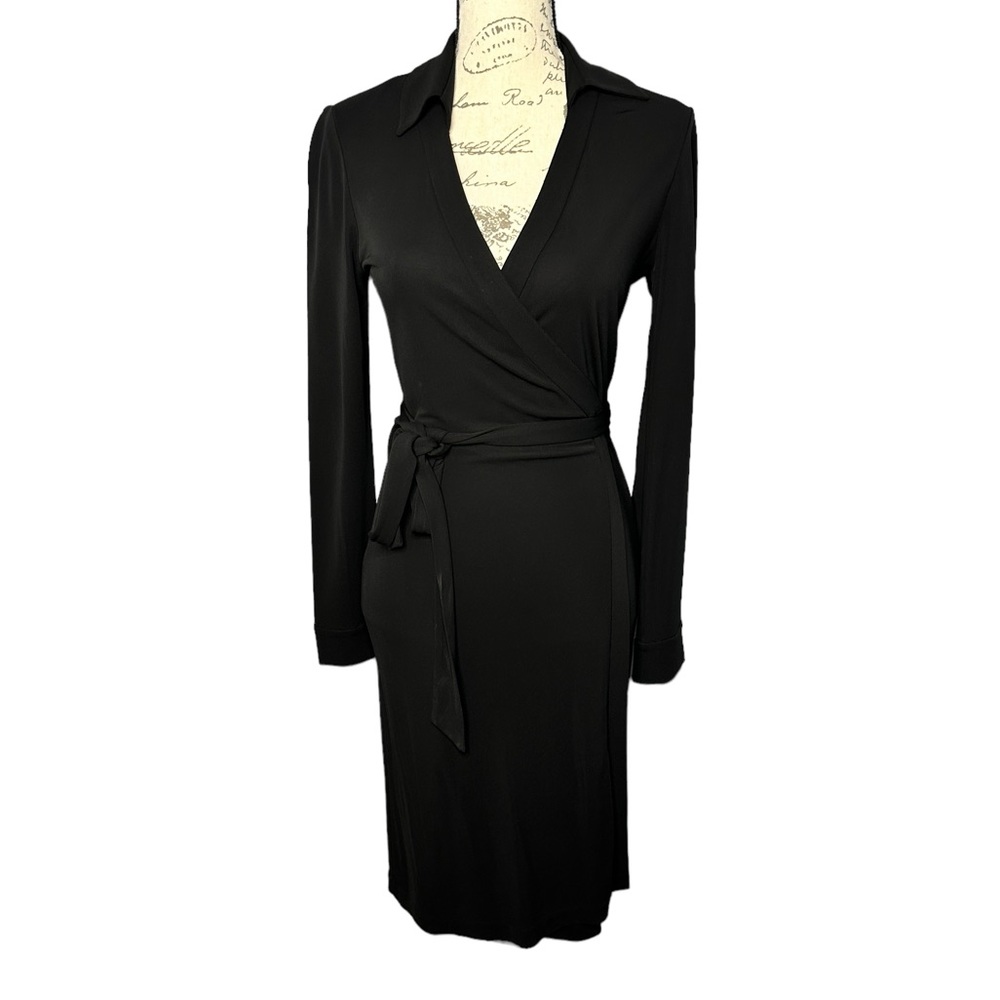 Diane vonFurstenberg Wrap Dress Size 6